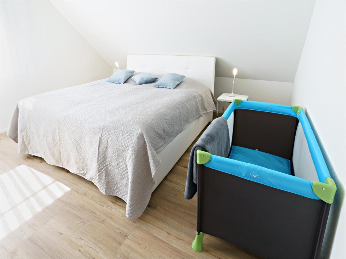 Exklusive 4.5 Zimmer Wohnung Fuer Familien Und Business Eschenz Kültér fotó